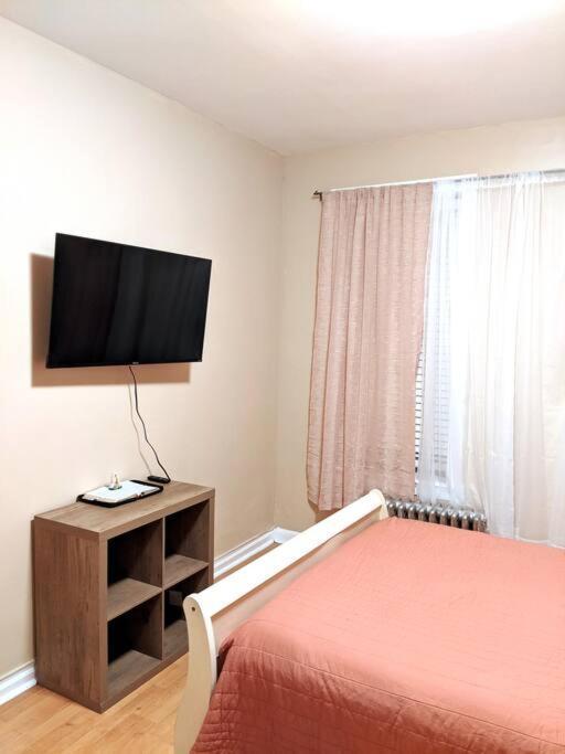 Discover your hidden Van Gogh! Apartment